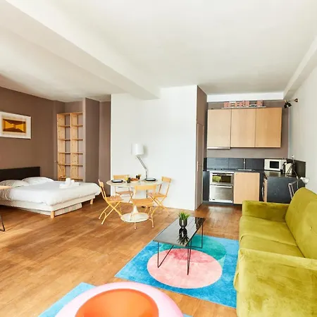 Bnbnook - Modern For 4 - Walk To Pompidou & Louvre Apartment Paris